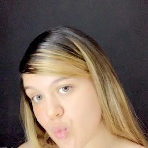 Meet your Posher, Salomé